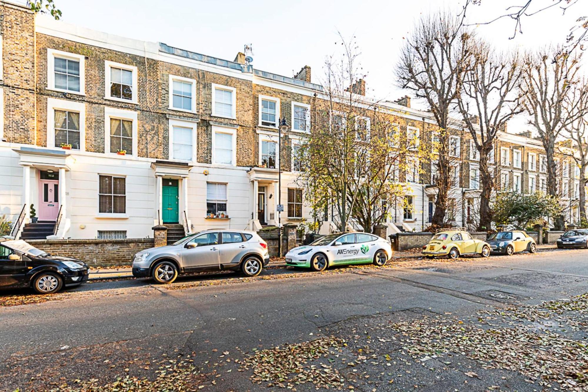 Colourful And Cosy In De Beauvoir Town * Londen